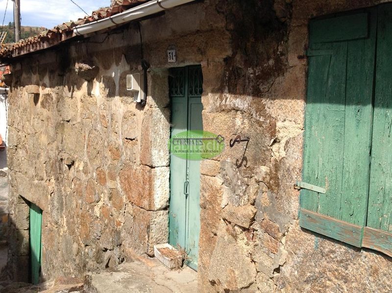 Foto 7bc6643b-199e-4d8f-b372-a2e7fa4bfa72. Haus mit parking in Celanova