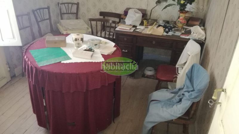 Foto 096d32f8-4f6d-4a90-ba17-1f26d4dd82cf. Casa amb aparcament a Castro Caldelas