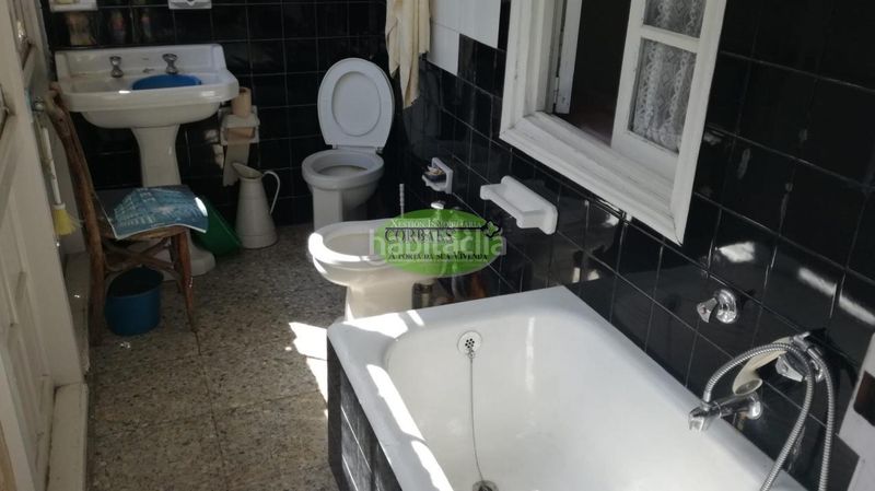 Foto 174a06dd-f2ae-424f-ba42-e9abb12fa6d4. Casa amb aparcament a Castro Caldelas