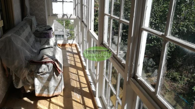 Foto c79029d9-5910-4f01-a3f7-d222a2e12ca9. Casa amb aparcament a Castro Caldelas