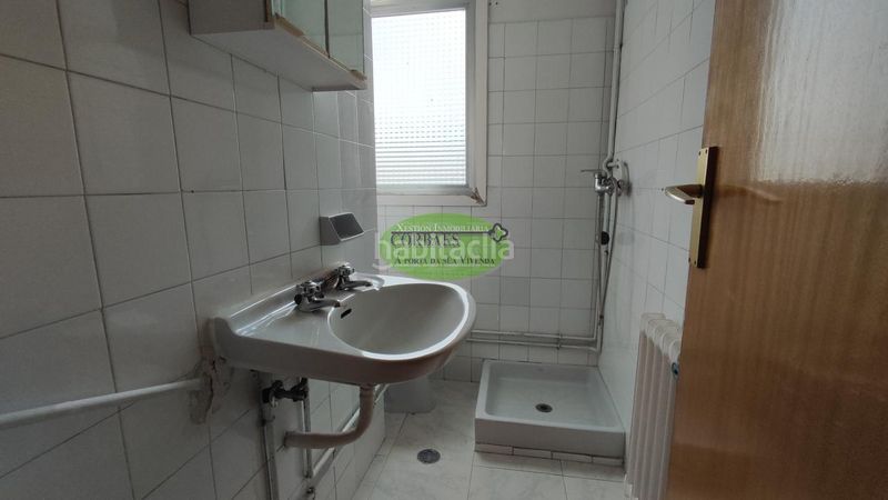 Foto a8fb7e2f-c8bc-4e01-b8b2-8fd2440acada. Piso en Carballiño (O)