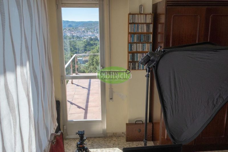 Foto 542680fd-6163-4b74-9e09-9710987d9028. Casa amb calefacció aparcament a As Lagoas Ourense