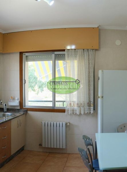Foto bc63f849-a1ad-4109-9e4b-fbc0540c0401. Casa amb calefacció aparcament a As Lagoas Ourense