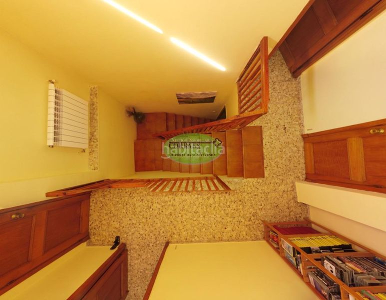 Foto f86b37cb-f7c9-4d62-8c48-a135b0d5c00a. Casa amb calefacció aparcament a As Lagoas Ourense