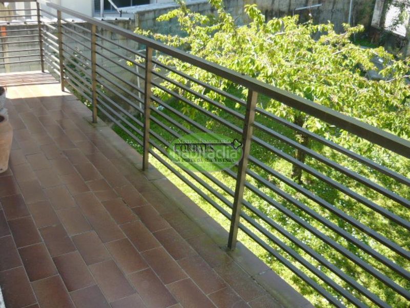Foto 5800f8b9-ee6b-4fbe-88db-3d20f74a2bcd. Casa amb calefacció aparcament a A Carballeira Ourense