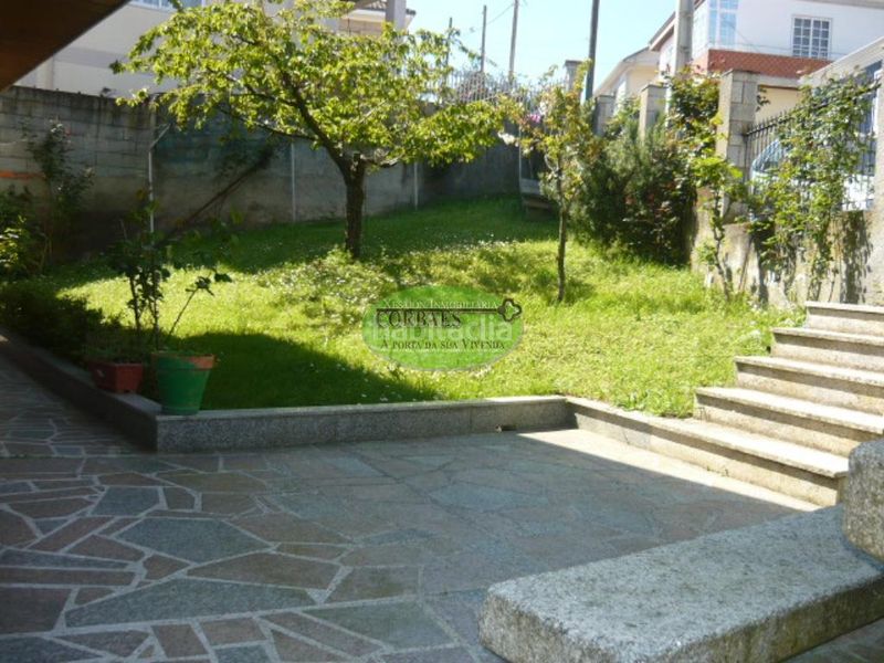 Foto 64b83391-b67b-4028-92b2-333c2a3e5e59. Casa amb calefacció aparcament a A Carballeira Ourense