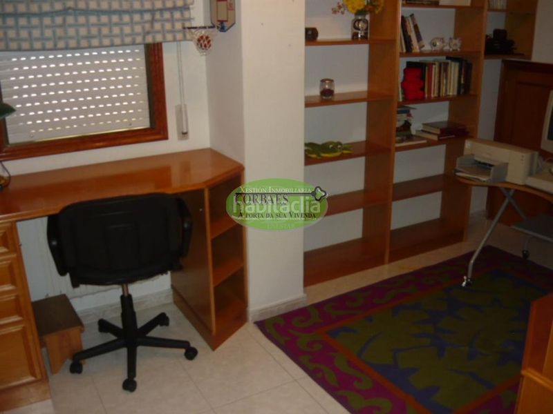 Foto f492d52f-aba5-4b21-8d93-095b8ac5d19d. Casa amb calefacció aparcament a A Carballeira Ourense