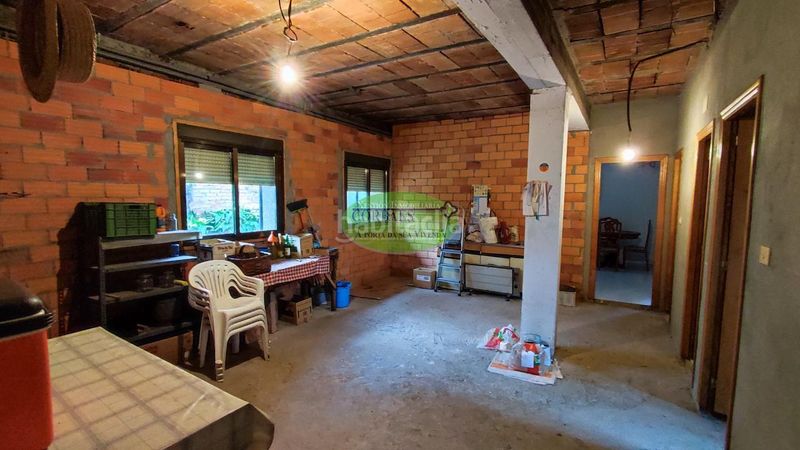 Foto 4dab9a9f-fd50-4a7f-a89d-68c38ac4cd23. Casa amb calefacció a Mariñamansa Ourense