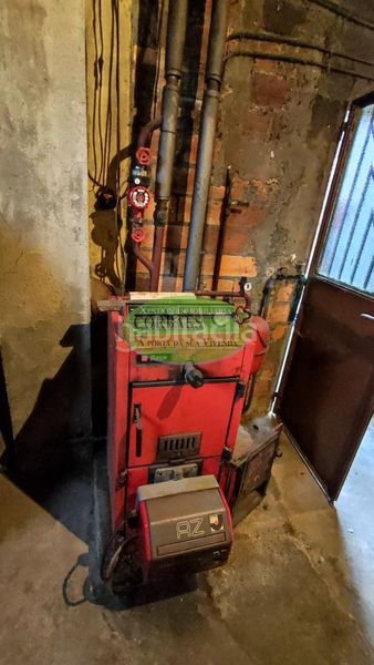 Foto 5bcfc3ad-11f1-45ce-aa18-f9c6257fc78e. Casa amb calefacció a Mariñamansa Ourense