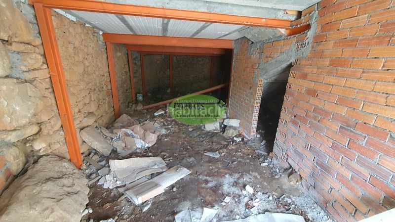 Foto f99eb885-03a4-48db-9e01-00d2adcbba8e. Casa amb calefacció a Maceda