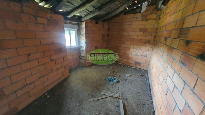 Foto 172cf8fd-44ab-4b1b-89ac-d4bcd6a00ac4. Haus mit heizung in Maceda