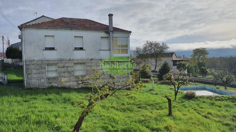 Foto 9a391a5b-b72b-40ea-9473-8aea4b5a5f45. Haus mit parking pool in Maceda