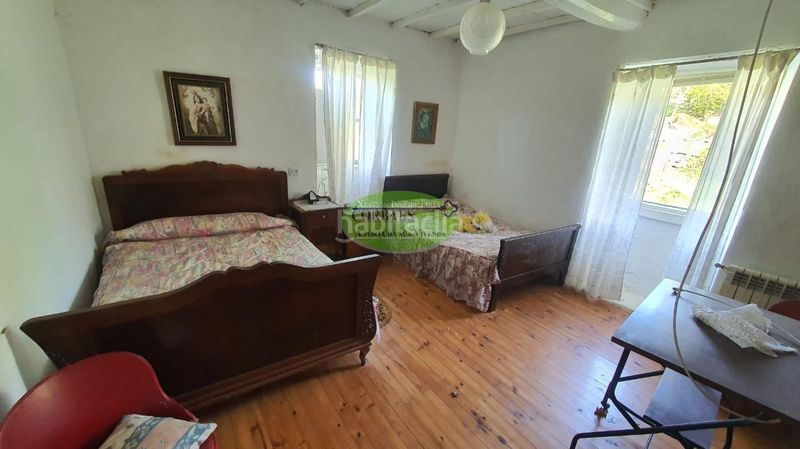 Foto 3601bf01-9d94-46fe-935f-0b926d8ecf32. Casa amb calefacció aparcament a Parada de Sil