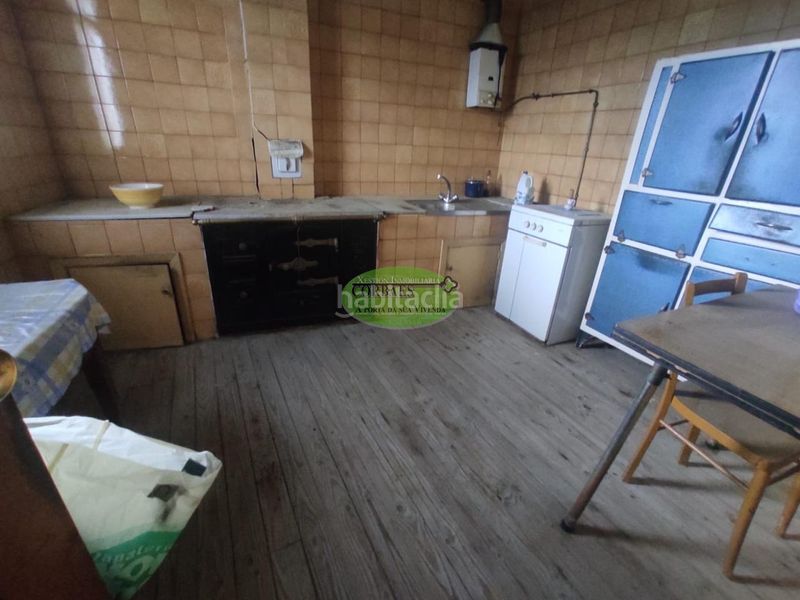 Foto fb6920ec-48b1-45d3-b18d-7aeff784e2fe. Casa en Amoeiro