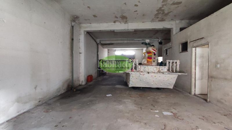 Foto aaa25e4d-ff89-4e47-a038-3cd664b5623f. Edificio in Xinzo de Limia