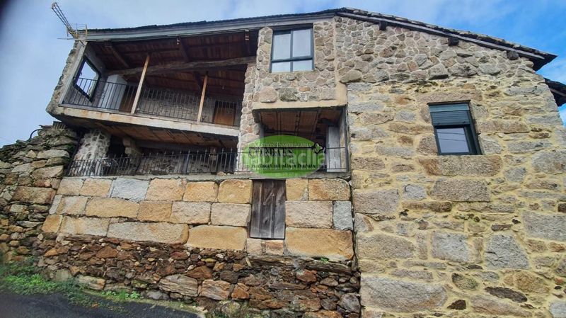 Foto 487108a1-4b38-4623-b58f-0246d9d3adf5. Casa en Cartelle