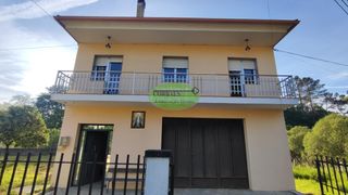 Casa en Cortegada