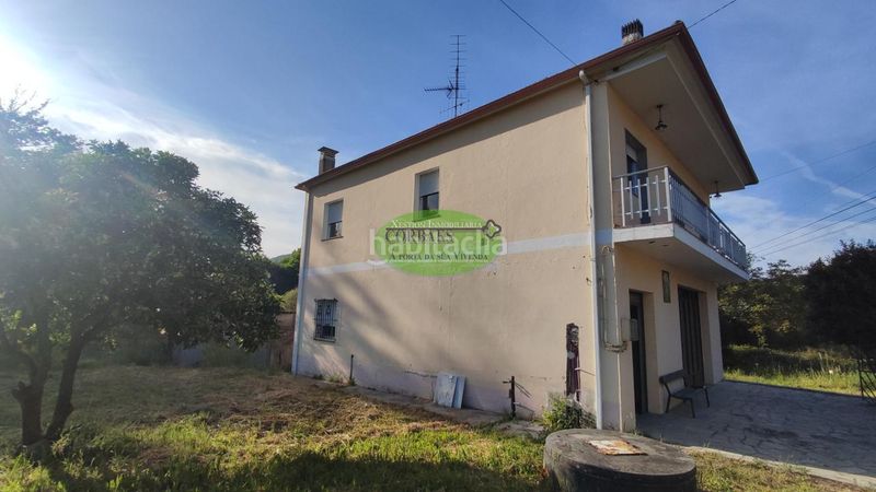 Foto 30bd69e2-9e51-4694-979c-13efa793b5aa. Haus mit heizung parking in Cortegada