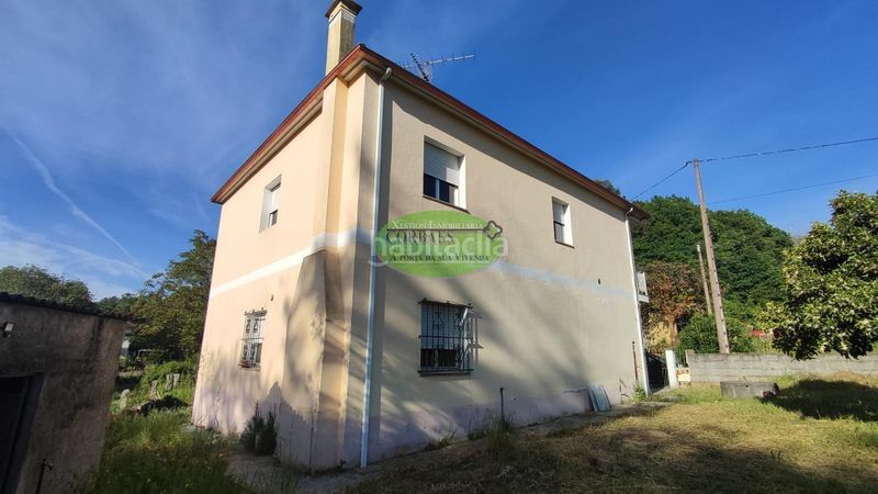 Foto ddc49ebc-1277-4d72-afe3-76ec36ea84af. Haus mit heizung parking in Cortegada