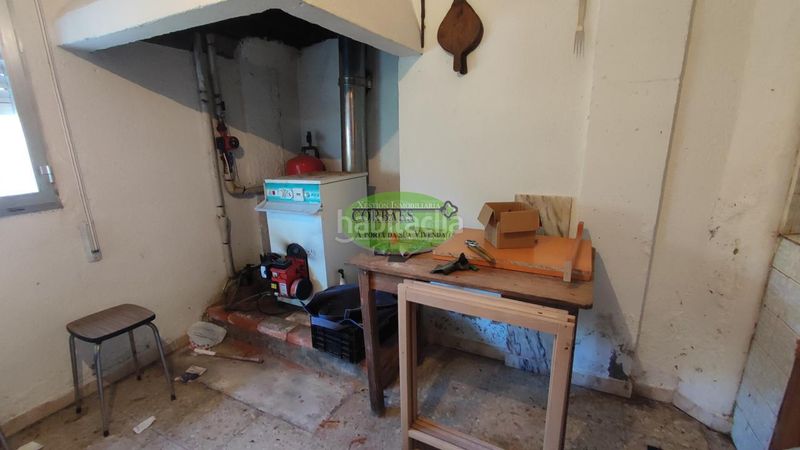 Foto 0a128fed-7800-4412-af83-7a00865626e2. Maison avec chauffage parking dans Cortegada