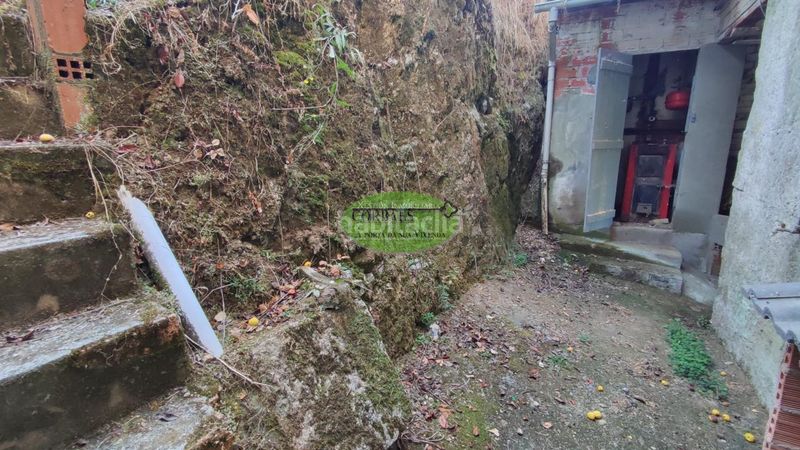 Foto 0a3d8148-8734-4a84-a85a-4dda154f1275. Casa amb calefacció aparcament a Ribadavia