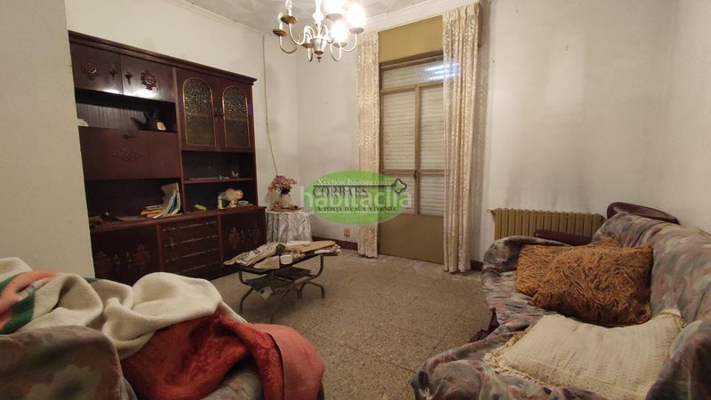 Foto 1ccc717c-6576-4455-8025-a1e22316c66d. Casa amb calefacció aparcament a Ribadavia