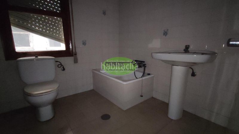 Foto 83710ddd-22cb-4568-b4a6-c18f886f3bc3. Pis a Xinzo de Limia