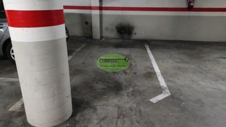 Parking voiture à Couto