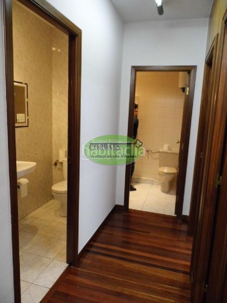 Foto c309f053-4b45-4e14-97d7-03cafab65efa. Miete büro mit heizung in Centro Ourense