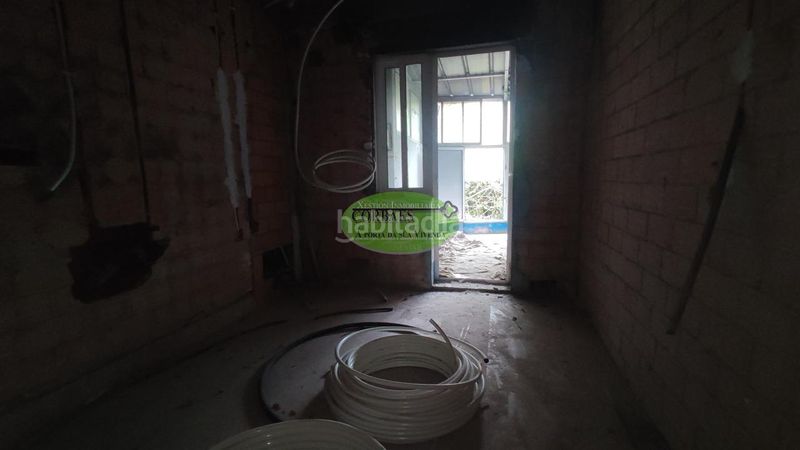 Foto bcc62624-a34d-46fc-9001-811dca201c9b. Pis a Barbadás