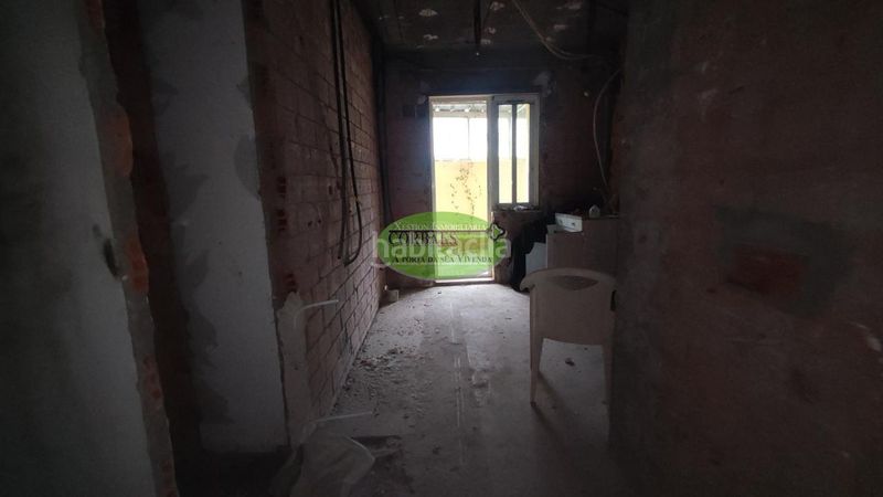 Foto c478e2df-19f8-4992-8a2d-46ae2b1e410f. Pis a Barbadás