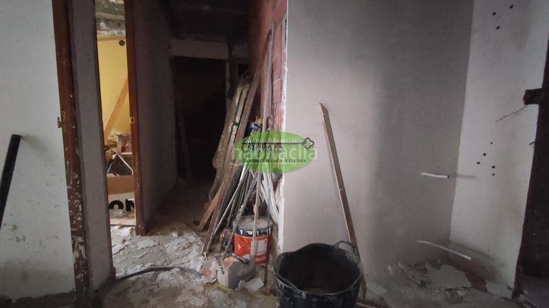 Foto d6d727af-a78b-4f76-8092-cdbe09bd7fd4. Pis a Barbadás