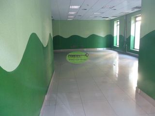 Lloguer Local Comercial a Couto