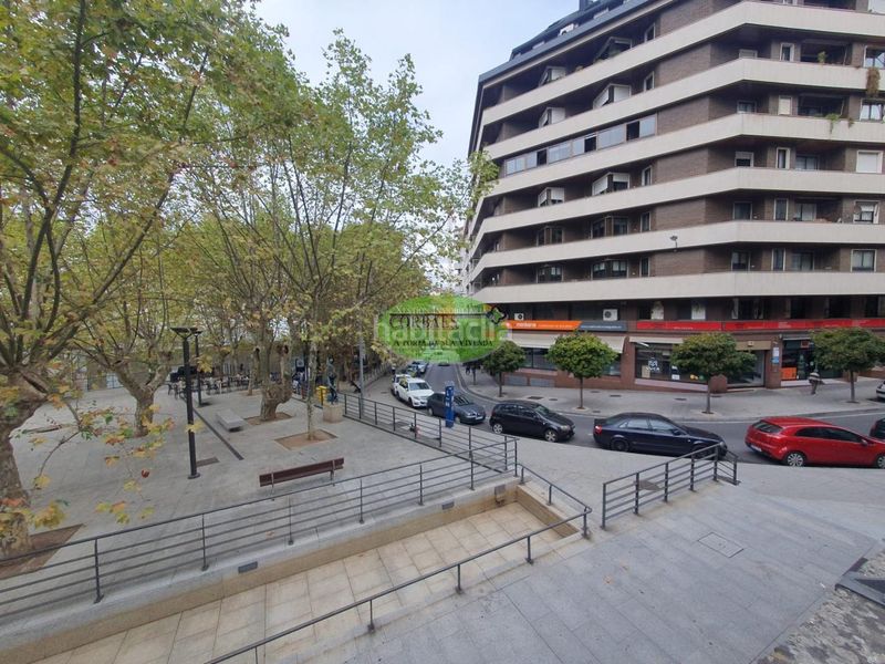 Foto efd75baf-e430-42a7-ae02-8a7f50247249. Piso en Centro Ourense