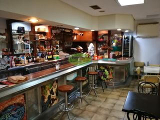 Lloguer Local Comercial a Universidad