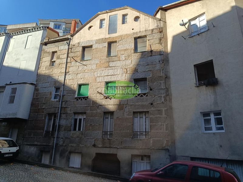 Foto 224a6f3a-4db7-452f-8e0e-9e23245aba27. Edificio en A Carballeira Ourense