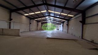 Miete Fabrikhalle in San Cibrao das Viñas