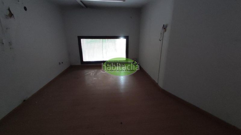 Foto 0b2359df-b328-4df6-8841-957ec7d60865. Alquiler local comercial en Centro Ourense