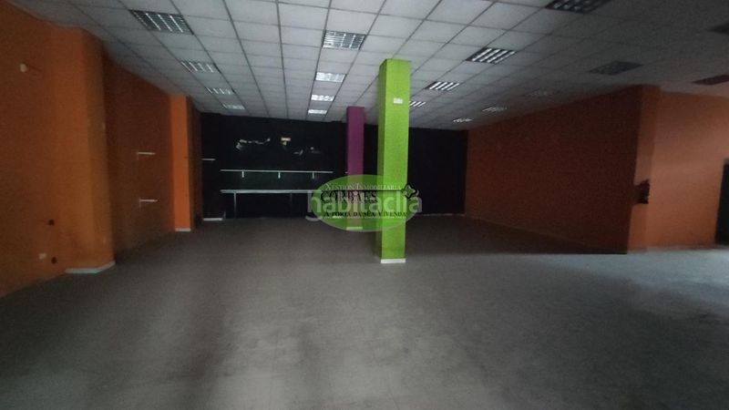 Foto d2097b30-158c-44bf-a05b-7045b3c925a4. Lloguer local comercial a Centro Ourense