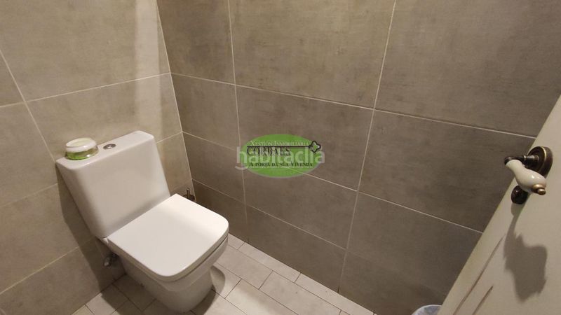 Foto 2f091bb4-d43b-4ade-9af3-575148a8b2f0. Local comercial a Carballiño (O)