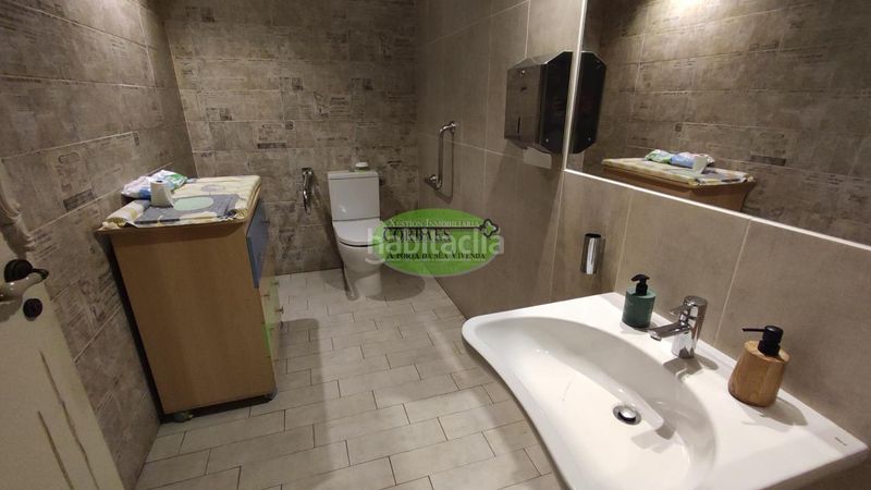 Foto b5a09e1f-9939-4a82-ace4-4d548ac78369. Local comercial a Carballiño (O)