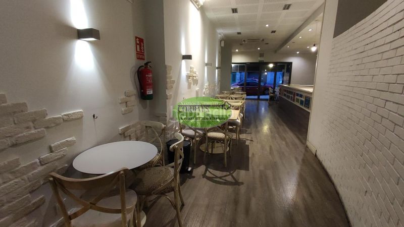 Foto b9312b29-ebd5-42a3-ae25-529359189f5d. Local comercial a Carballiño (O)