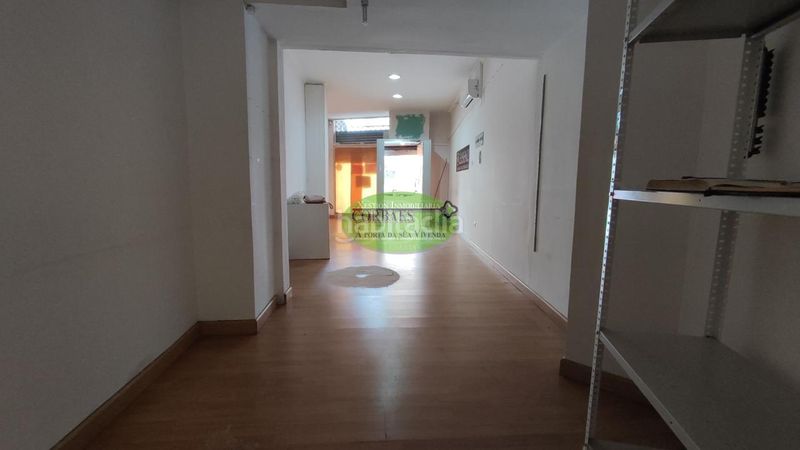 Foto b65c1412-aa04-429a-83b7-3e7aae5e6291. Local comercial a Centro Ourense