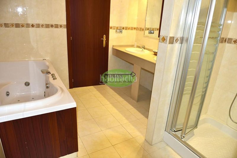 Foto 8a4c5acd-393f-41c9-b865-989bdd2eeed5. Local comercial a Carballiño (O)