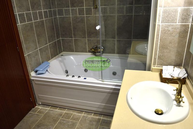 Foto f35a3f94-cbe5-41ab-9a8c-f816fc767241. Local comercial a Carballiño (O)