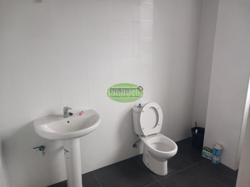 Foto 264c32c8-409a-4e93-b81c-feeaad570e53. Lloguer local comercial a Barbadás