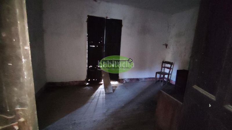 Foto ed536858-50ce-46fa-8503-f4b4a53ec21a. Haus in Taboadela