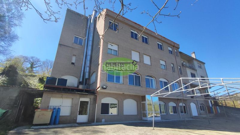 Foto 185121a8-a020-43de-94a9-b7324f783722. Local comercial a Taboadela