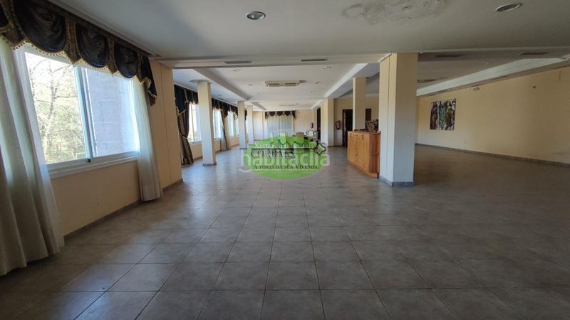Foto 445bdffc-4c22-416a-9f61-15ab870a8989. Local comercial a Taboadela
