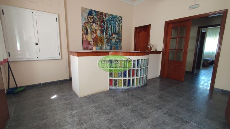 Foto 4c76bc90-4b8a-4069-b0b9-e00c30aa86d5. Local comercial a Taboadela
